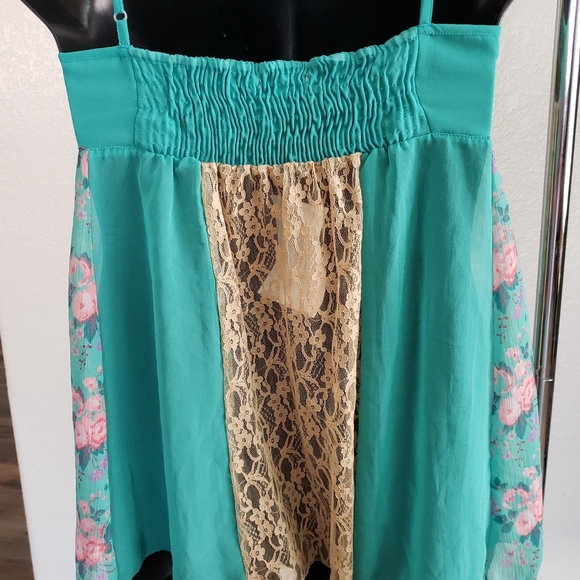 American Rag Flowy Top - Picture 5 of 10